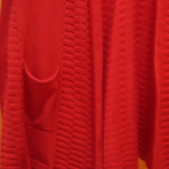 Solid Cable Knit Red Cardigan. Casual Open Front Long Sleeve. 2 Side Pockets - Picture 6 of 11